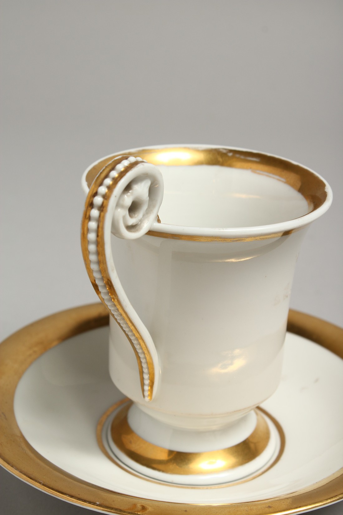 A 19TH CENTURY BERLIN CUP AND SAUCER, white ground edged in gilt. Sceptre mark in blue. - Image 3 of 7