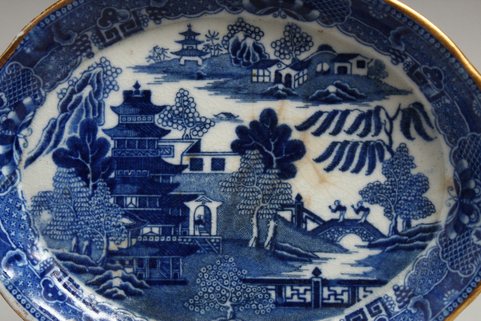 TWO BLUE AND WHITE WILLOW PATTERN DISHES. - Image 2 of 4