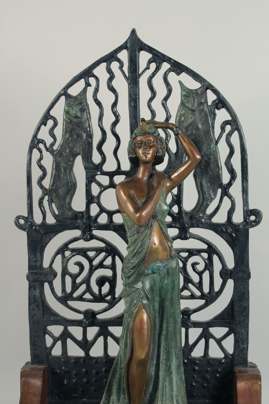 A GOOD LARGE DECO BRONZE GIRL standing by a gate on a marble base. 2ft 2ins high. - Image 2 of 5