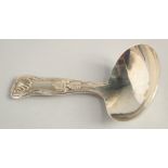 A GEORGE IV SILVER QUEEN'S PATTERN CADDY SPOON. London 1827.