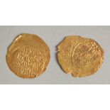 TWO EARLY ISLAMIC GOLD COINS.