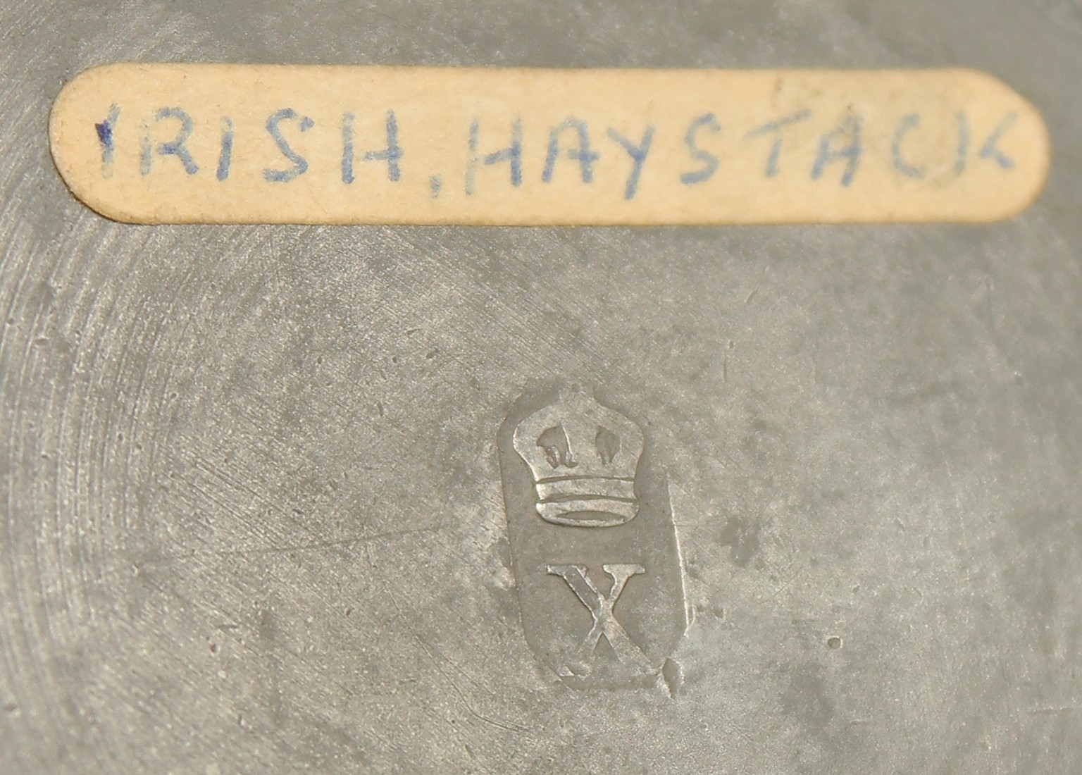 A GOOD SET OF SIX IRISH PEWTER HAYSTACK MEASURES, 1826 - 1840. 2.75ins to 9.5ins. - Bild 11 aus 11
