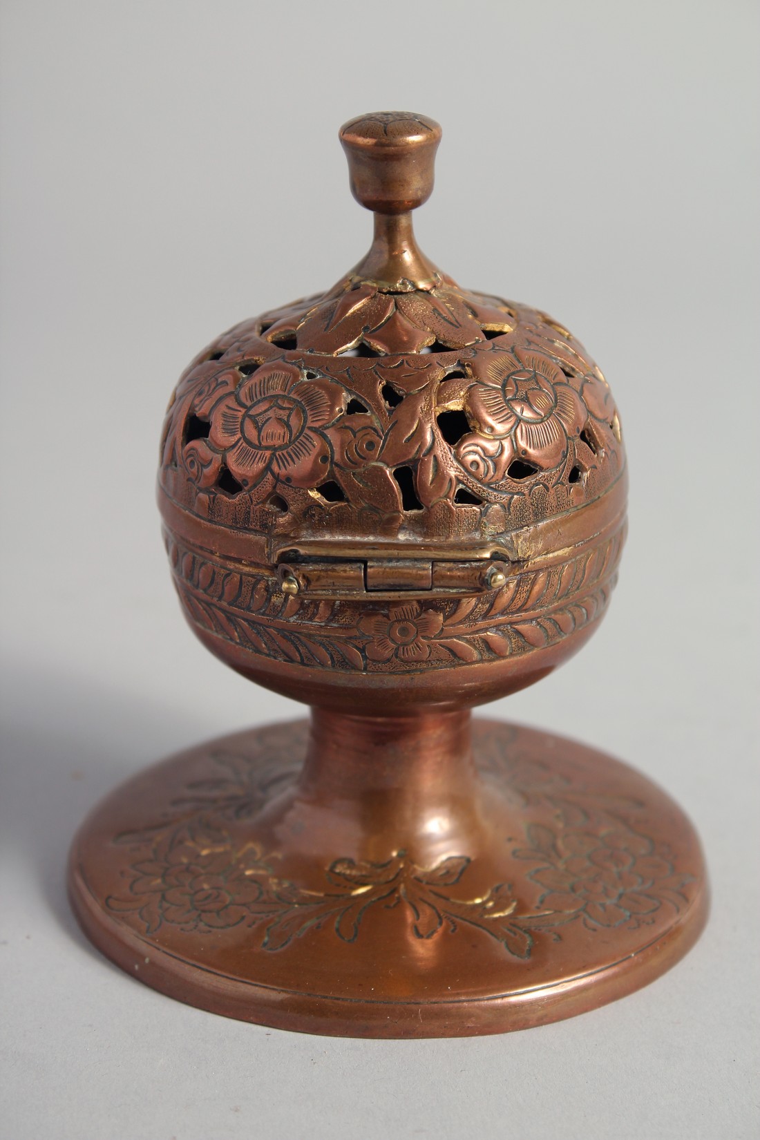 AN 18TH CENTURY TURKISH OTTOMAN GILT COPPER TOMBAK INCENSE BURNER, 12cm high. - Image 3 of 5