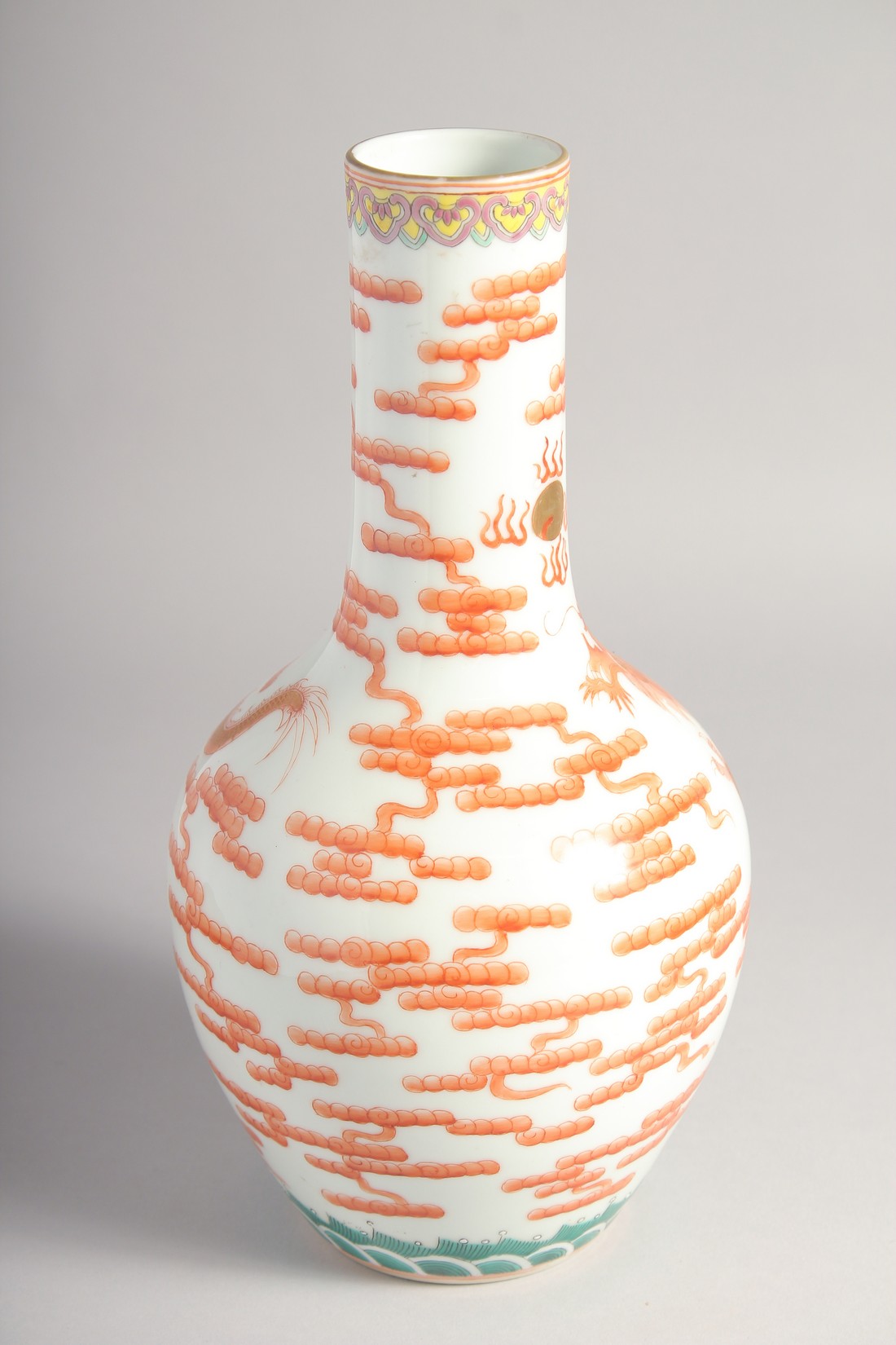 A CHINESE CORAL RED AND WHITE PORCELAIN VASE, painted with a dragon chasing the flaming pearl of - Image 2 of 7
