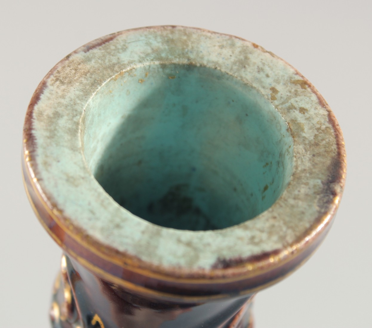 AN UNUSUAL GLAZED POTTERY HUQQA BASE, with gilt painted decoration, 29cm high. - Image 5 of 6