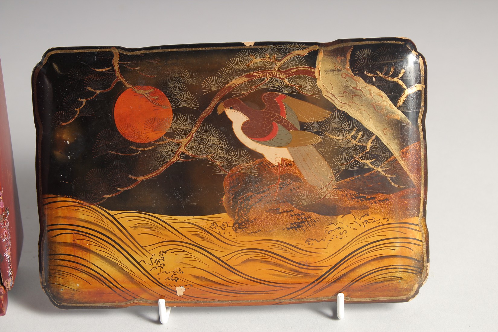 A LACQUERED WOOD BOX, 19.5cm x 16cm, together with a similarly designed lacquered miniature chest of - Image 2 of 4