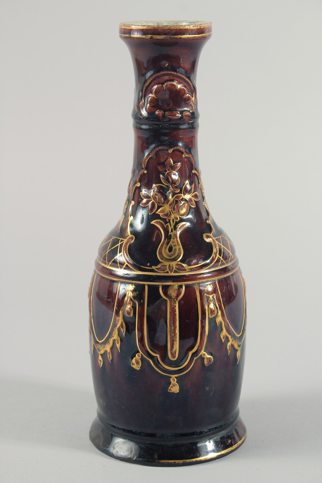 AN UNUSUAL GLAZED POTTERY HUQQA BASE, with gilt painted decoration, 29cm high. - Image 3 of 6