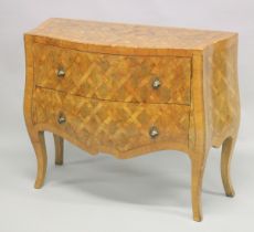 A 19TH CENTURY MILANESE FRUITWOOD PARQUETRY SERPENTINE COMMODE, with two long drawers on curving