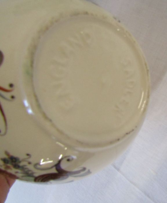 Selection of Japanese and Chinese design items, to include, brass backed plates, vases, - Image 4 of 9