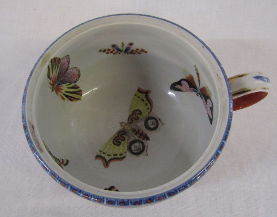 Chinese chamber pot D 17 cm (excluding handle) H 12 cm and a Chinese ginger jar H 17 cm (missing - Image 6 of 10
