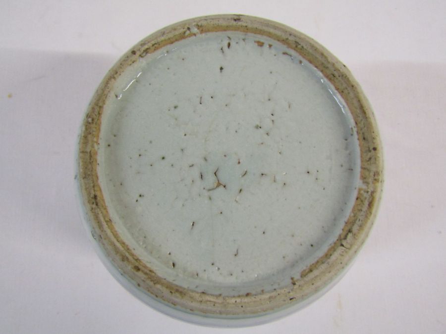 Imari lidded vase - repair to lid approx. 40cm high, imari plate approx. 19cm across and Chinese - Image 10 of 10