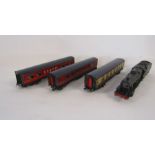 Hornby Dublo by Meccano carriages including restaurant car and Hornby Train