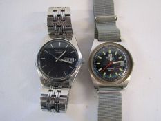 2 Gents watches Seiko quartz with date aperture (appears to be working but mechanism and timekeeping
