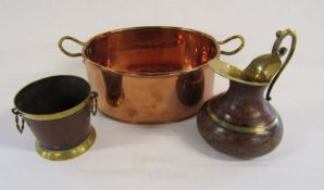 Copper pan approx. 34cm (handle to handle), Jug and plant holder