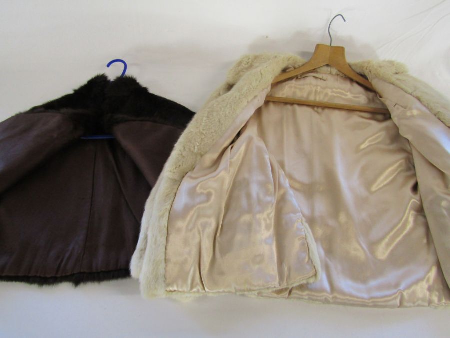 Fur stole and a fur short jacket - Image 3 of 3
