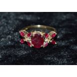 9ct gold & garnet ring size N