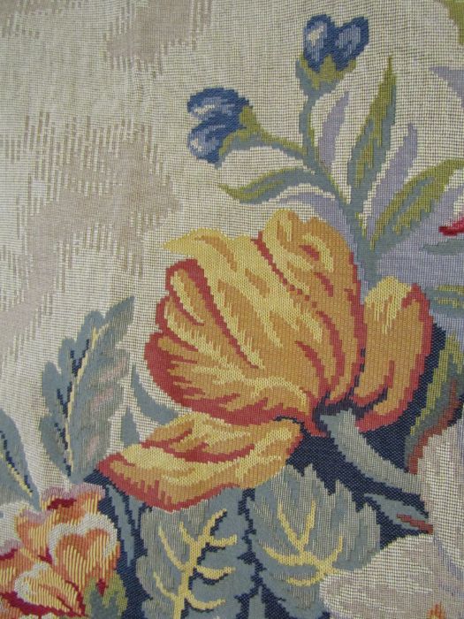 Large 20th century reproduction wall tapestry by JP Paris 'Point des Meurins - Panier de Fleaurs - - Image 3 of 7