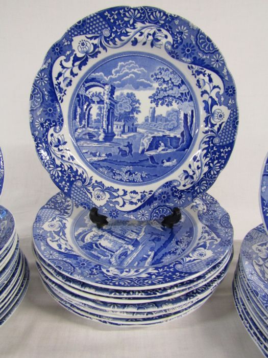 Spode Italian plates, varying sizes, varying ages (stands for display only) - Image 4 of 6