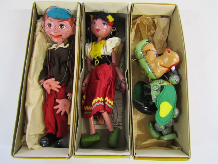 Pelham Puppets to include Baby Dragon, Gypsy Girl and a boy, all with coloured strings - Image 6 of 7
