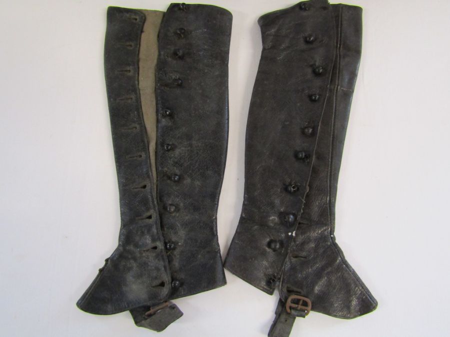 Small Gladstone leather bag and a pair of vintage leather gaiters - Image 2 of 5