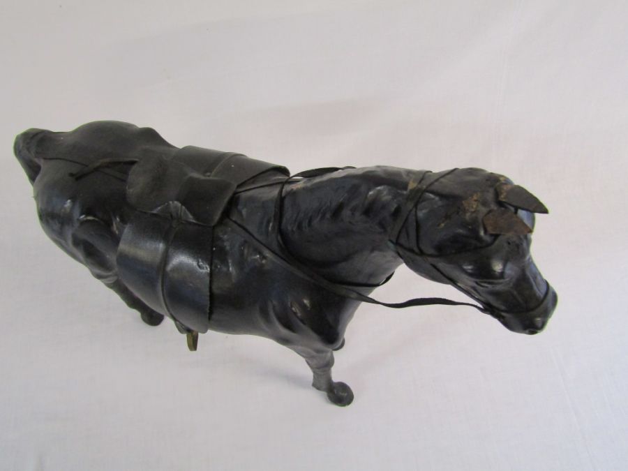 2 leather and papier mache horses - approx. H 47cm large horse - H 28cm small horse - Image 7 of 9