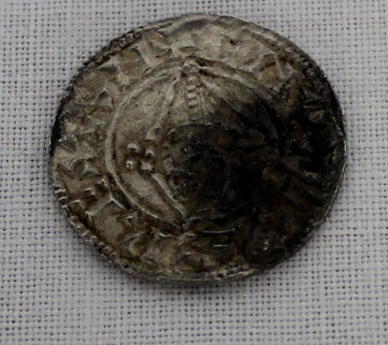 Early hammered silver helmet type penny - Image 2 of 2