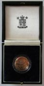 1995 gold £2 proof Dove of Peace coin in Royal Mint box of issue