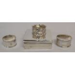 3 silver serviette rings (2.8 ozt) & a silver cigarette box
