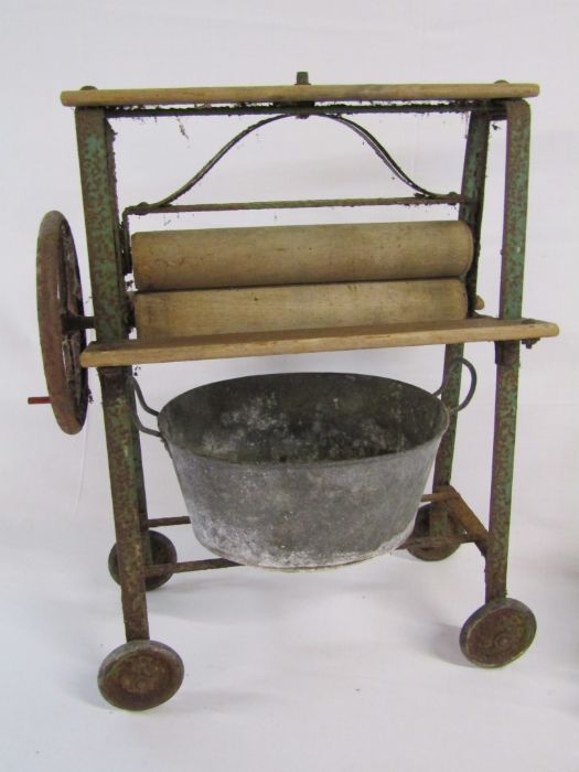 Triang L Bros Mangle with original tub and a Codec children's till plus a Littleann mincer - Image 5 of 5