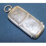 Silver vesta / sovereign case Chester 1912 with engraved floral decoration