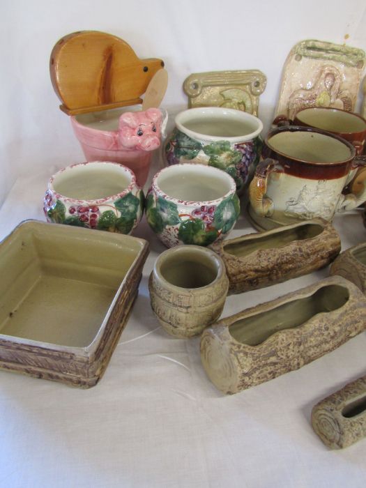 Two Doulton style stoneware tygs (af), ceramic plaques, Willstonia and other planters etc - Image 2 of 5