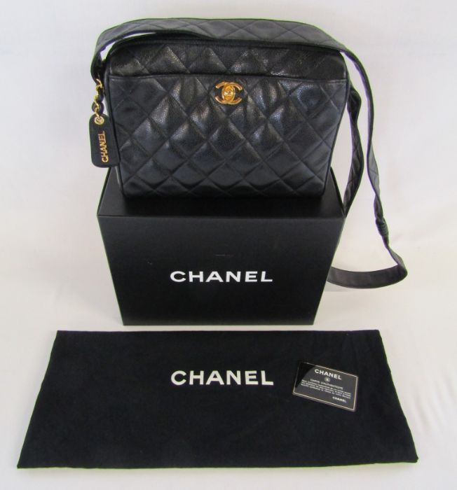 Quilted Chanel handbag 1996/97 (the certificate card is a different bag certificate) - bag size