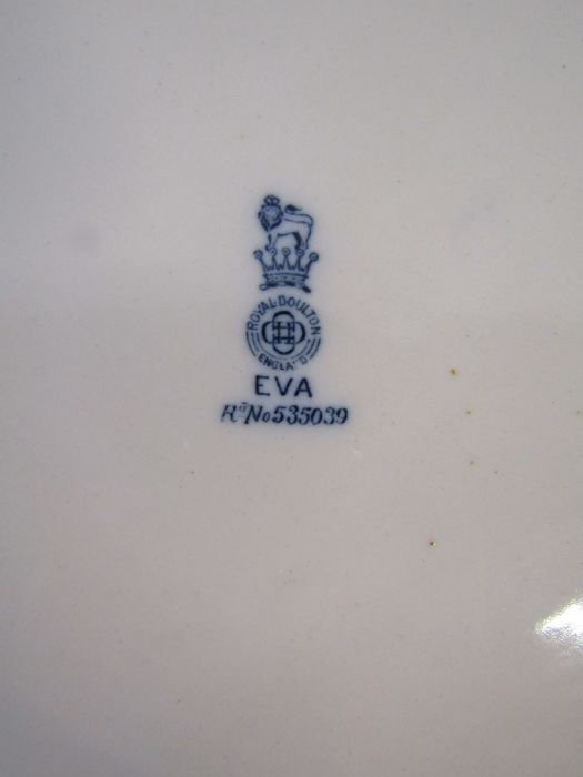 Royal Doulton 'EVA' Rg No 535039 wash bowl and jug - jug approx. H. 13.5" Bowl W. 17" - Image 4 of 8