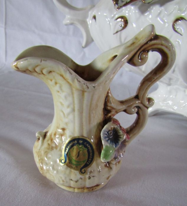 A selection of items to include a large vase, Capodimonte doves and small jug, some plant pots etc - Image 5 of 6