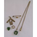 9ct gold masonic pendant, 9ct gold small brooch and a 9ct gold chain with jade pendants - total