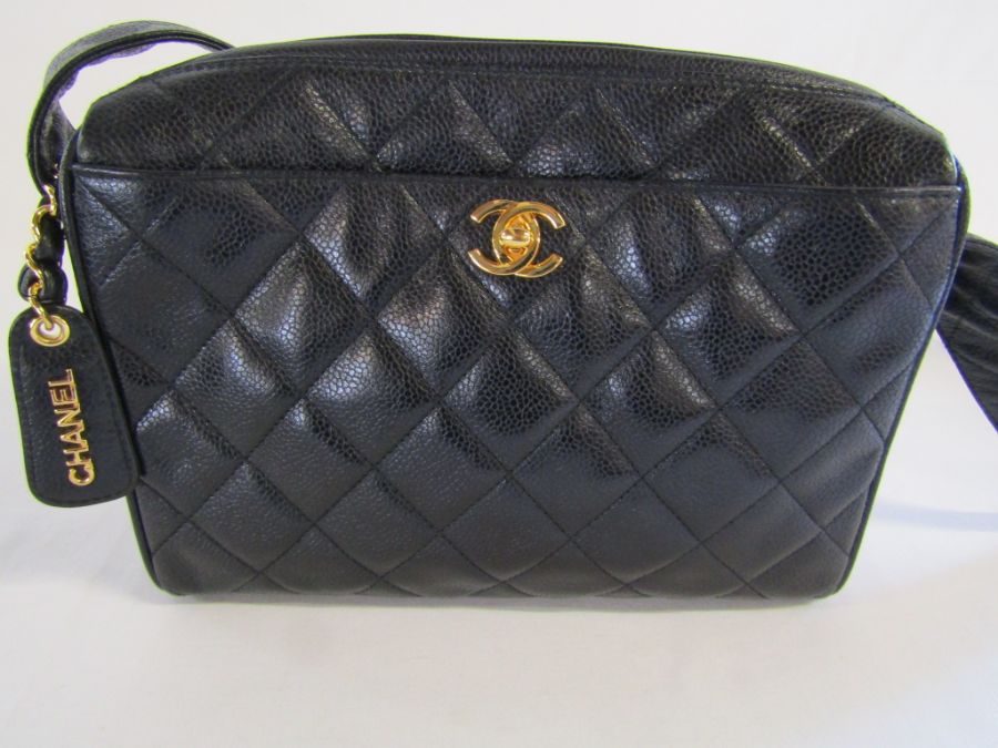 Quilted Chanel handbag 1996/97 (the certificate card is a different bag certificate) - bag size - Image 3 of 8