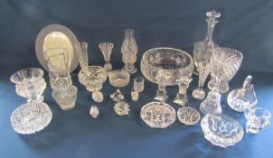 Collection of mostly crystal ware to include picture frame, ashtray, trinket dishes etc