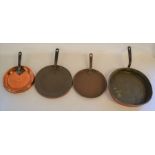 Large 19th century copper kitchen pan & 3 pan lids