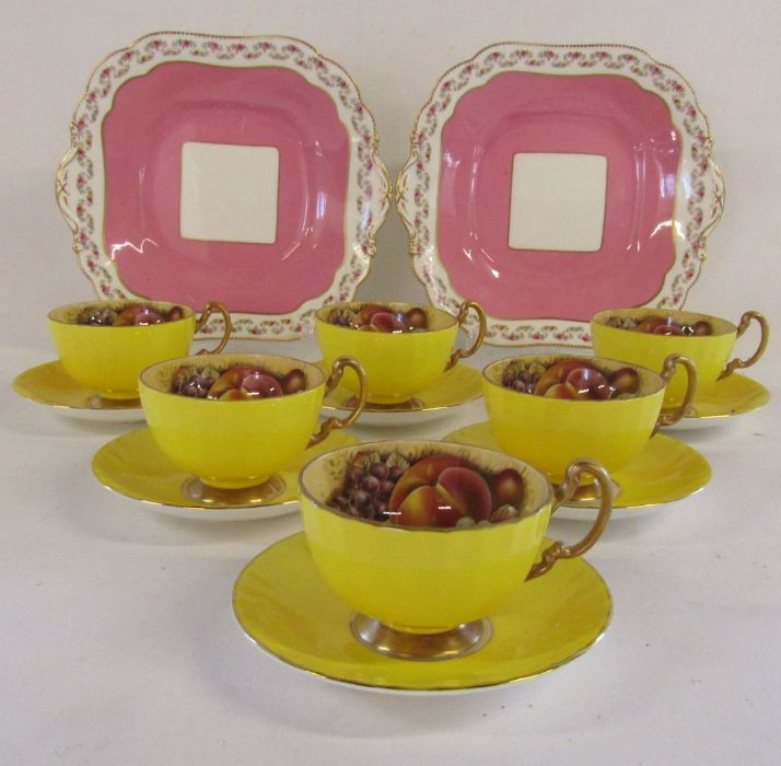 Aynsley Gold Fruits yellow teacups and saucers and 2 Aynsley pink plates - Image 2 of 4
