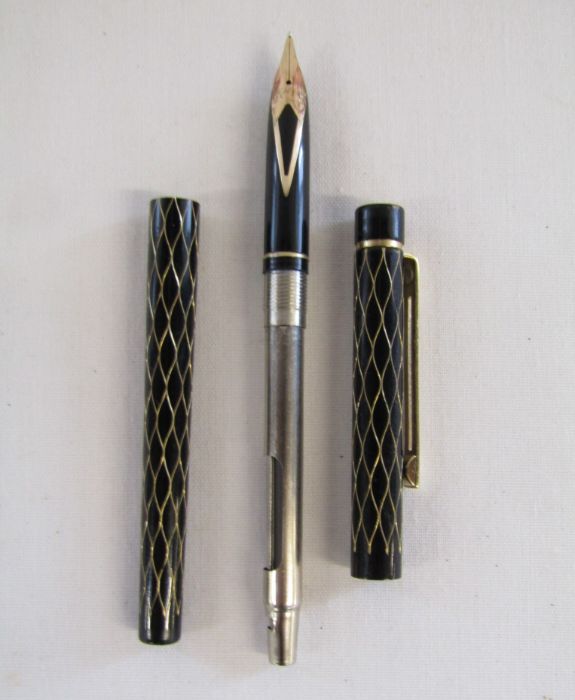 Sheaffer ladies pen with 14k nib - Image 4 of 4