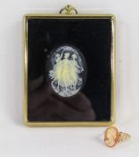 9ct gold ring with cameo total weight 2.2g ring size M and a cased cameo of 'Three Graces' from