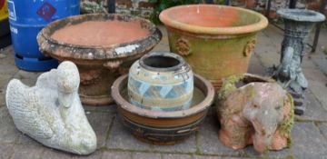 2 large terracotta planters, 3 animal planters, a vase & a planter