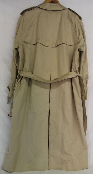 Vintage Burberry rain coat / mac / trench coat with detachable lining - size 52 reg - - Image 6 of 20