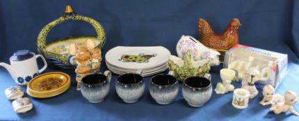Selection of 20th century ceramics including Quimper dish with bird neck handles, 6 Beefeater