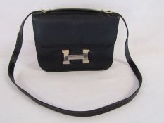 Vintage faux leather blue handbag
