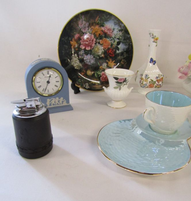 Mixed collection of ceramics to include Wedgwood black lighter and blue jasper clock, Royal - Image 2 of 4