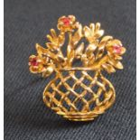9ct gold vase of flowers brooch with ruby flowers marked PAL (2.81g)