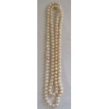 Pearl necklace total length 60cm