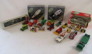 Collection of toy cars to include Lesney, Heritage classics 5010 Nigel Mansell and 5017 Damon Hill