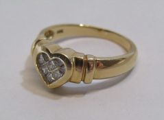 14kt gold ring with diamond set heart stamped 1 carat total weight 4.4g ring size  O/P